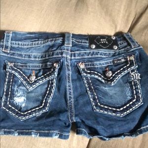 Miss me shorts size 28